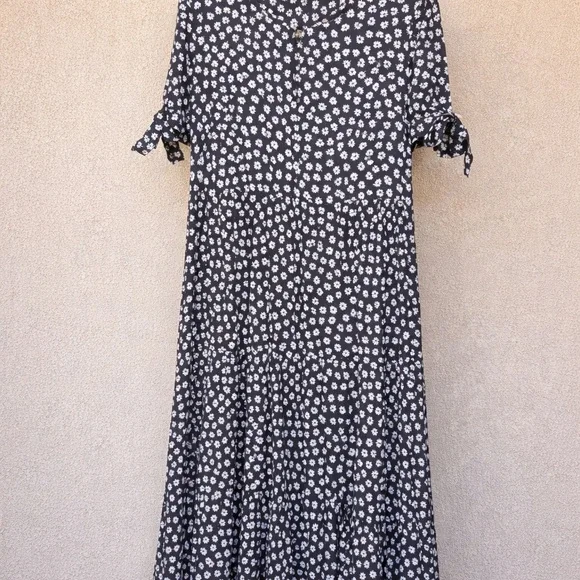Madewell Black and White Patterned Midi Dress Size M - Picture 6 of 6
